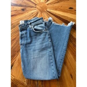 We The Free Denim Frayed Hem Jeans Cropped Raw Hem Light Wash Casual Womens